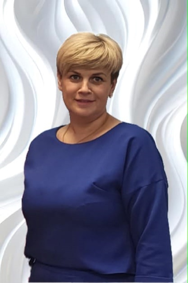 Попова Наталья Анатольевна.